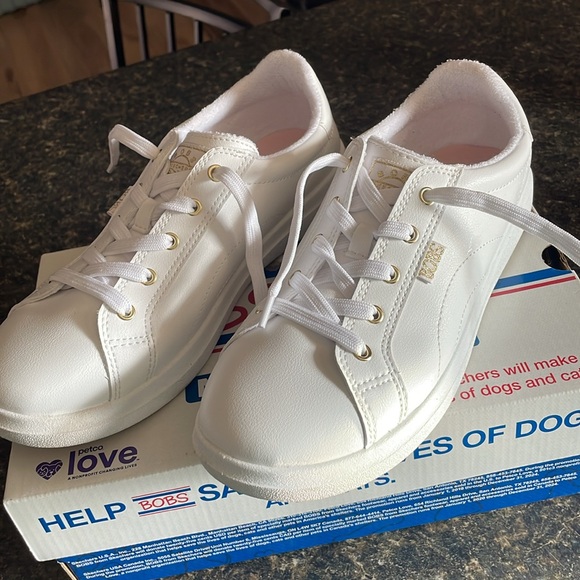 Bobs d’vine instant delight from Skechers with memory foam white faux leather 9 - Picture 2 of 10